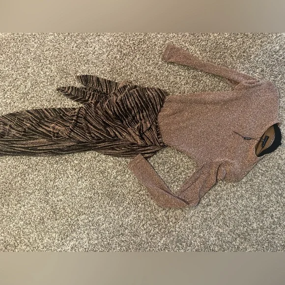 JLUXLABEL Glittering High Low Dress in Gold and Black - Picture 6 of 6